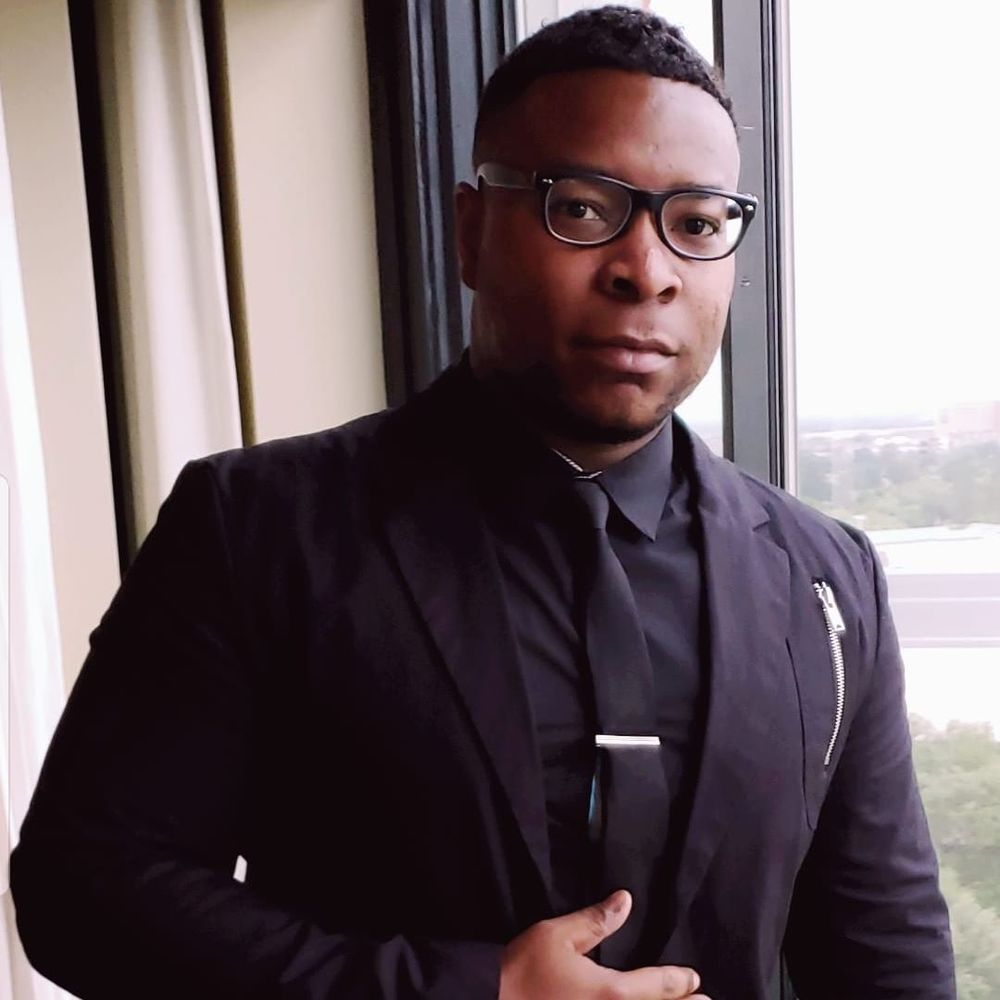 Meet your Posher, Jeremiah